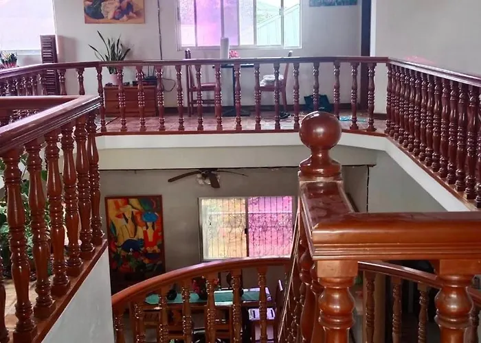 Titanic Villa Basdiot